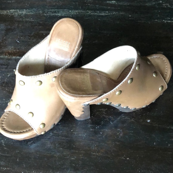 Stuart Weitzman brown studded clogs - Picture 3 of 8